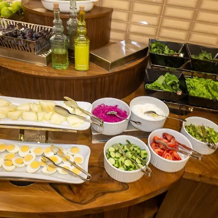 ホテル Icon Bomonti