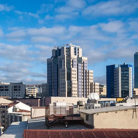 ホテル Icon Bomonti 4*