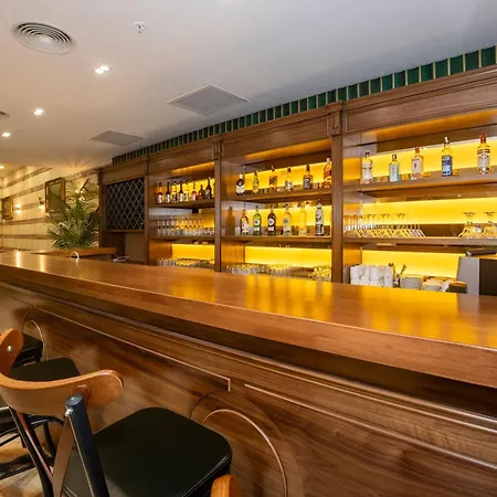 Hotel Icon Bomonti 4*